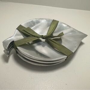 CRATE AND BARREL Metal Leaf Plates 6.5” Set of 4 New